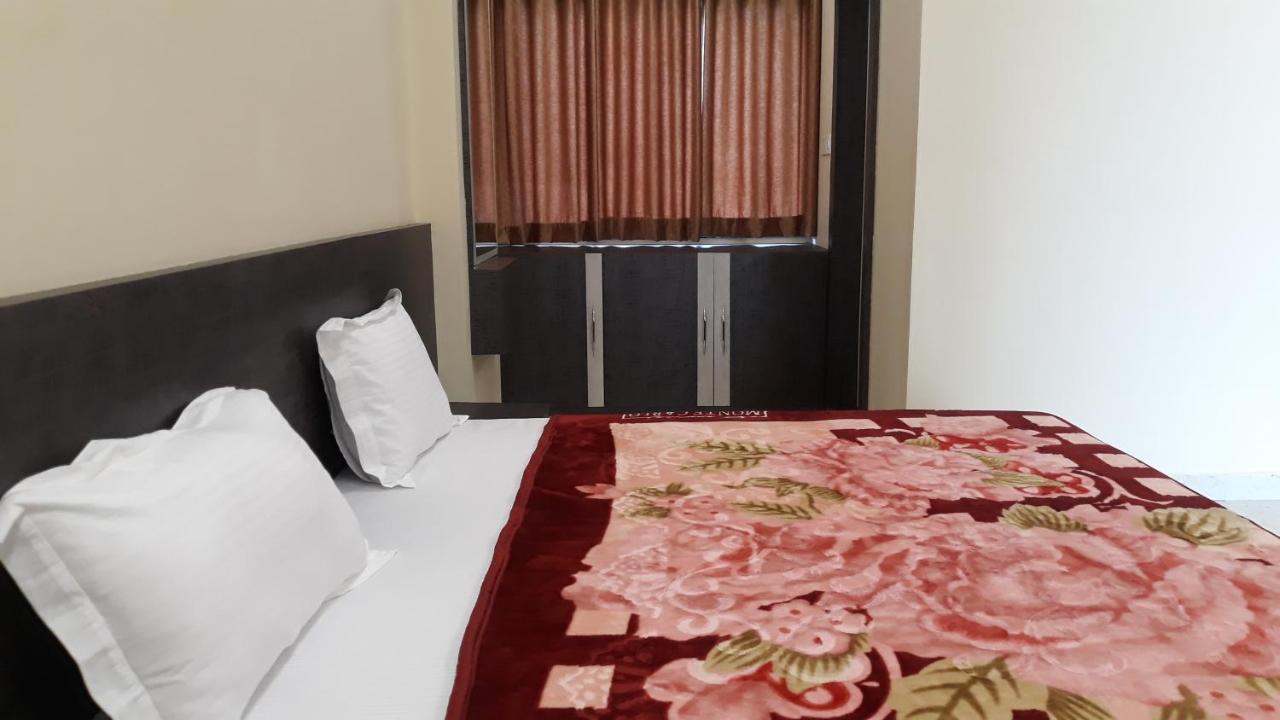 Hotel Uday Villas Shivpuri  Ngoại thất bức ảnh