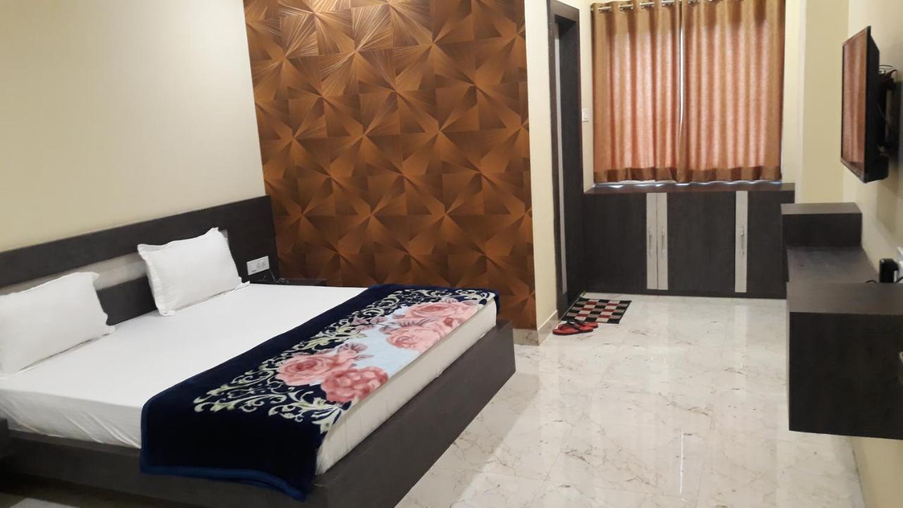 Hotel Uday Villas Shivpuri  Ngoại thất bức ảnh